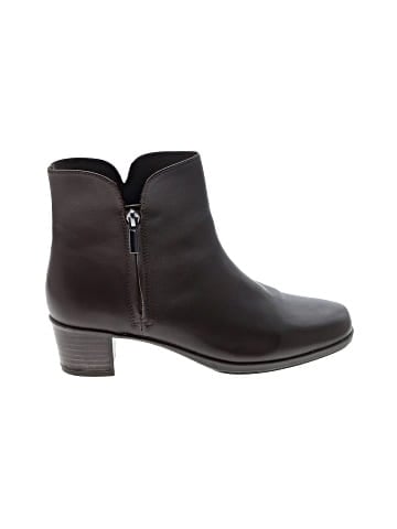 Munro American Ankle Boots (view 1)