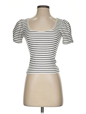 Forever 21 Short Sleeve T-Shirt (view 1)