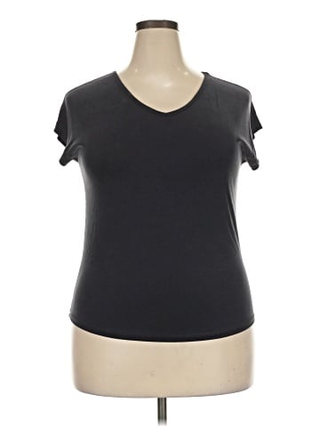 Leo & Nicole Sleeveless T-Shirt (view 1)