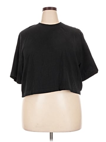 Old Navy Short Sleeve T-Shirt (view 1)
