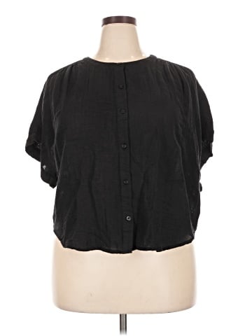 Market and Spruce Short Sleeve Blouse (view 1)