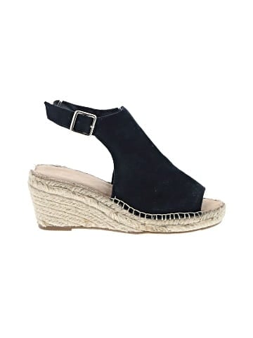 Gap Wedges (view 1)