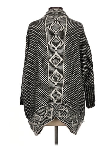 Crown & Ivy Cardigan (view 2)