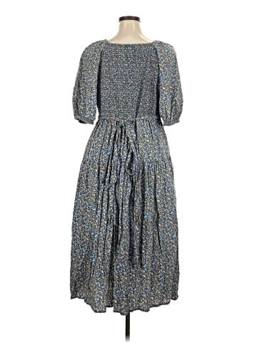 Old Navy Casual Dress (view 2)
