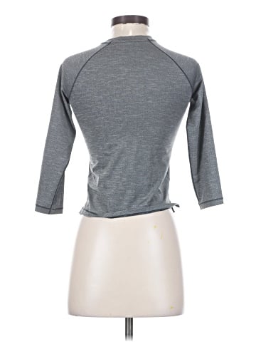 Active by Old Navy 3/4 Sleeve T-Shirt (view 2)