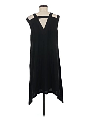 BCBGMAXAZRIA Cocktail Dress (view 2)