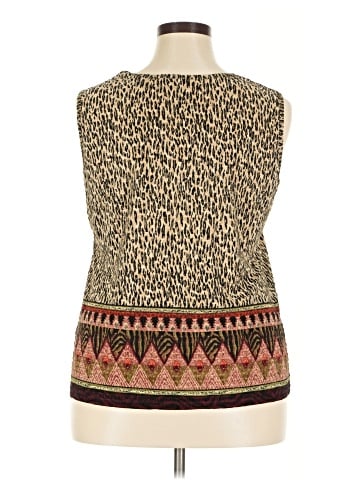Pleat Pleat by Rafael Sleeveless T-Shirt (view 2)