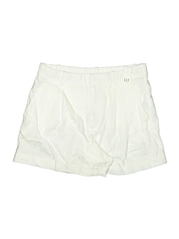 Gap Shorts (view 1)