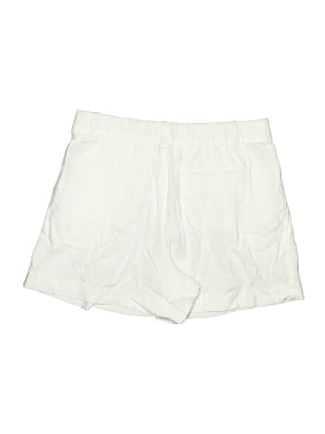 Gap Shorts (view 2)
