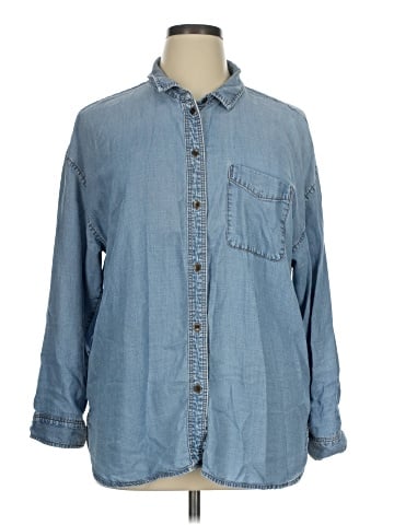 American Eagle Outfitters Long Sleeve Button-Down Shirt (view 1)