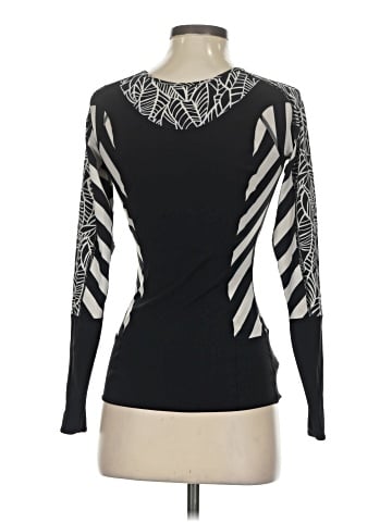 Lululemon Athletica Pullover Sweater (view 2)