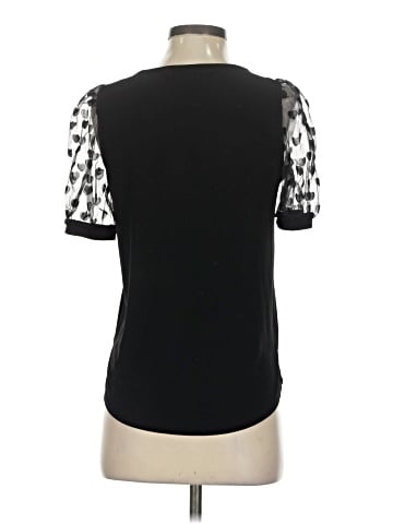 Love Scarlett Short Sleeve Top (view 2)