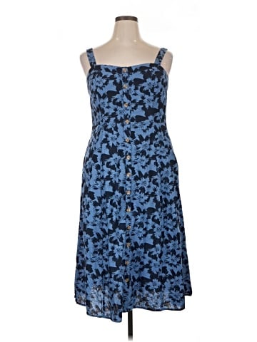 Market and Spruce Casual Dress (view 1)