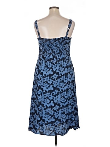 Market and Spruce Casual Dress (view 2)