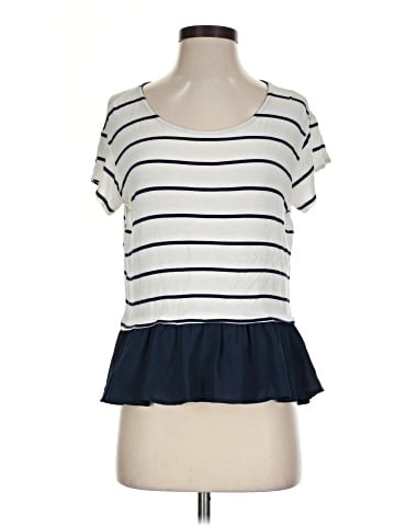 W5 Short Sleeve Top (view 1)