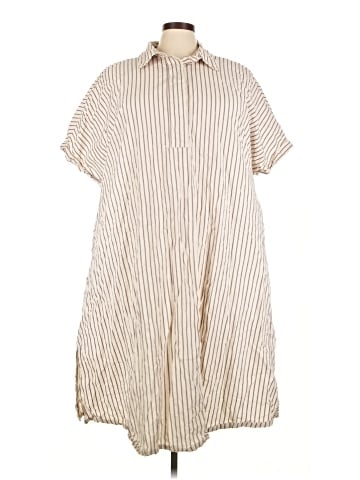 Belle Isle by Torrid Casual Dress (view 1)
