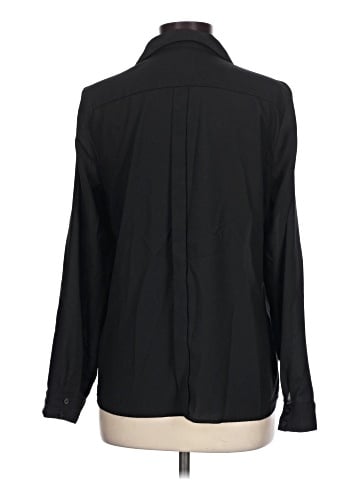 The Limited Long Sleeve Button-Down Shirt (view 2)