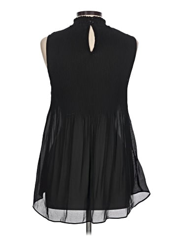 Cable & Gauge Sleeveless Blouse (view 2)