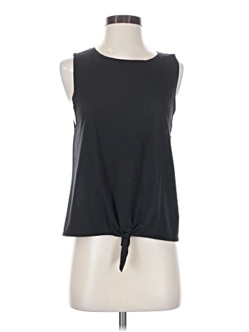 Gap Fit Sleeveless T-Shirt (view 1)