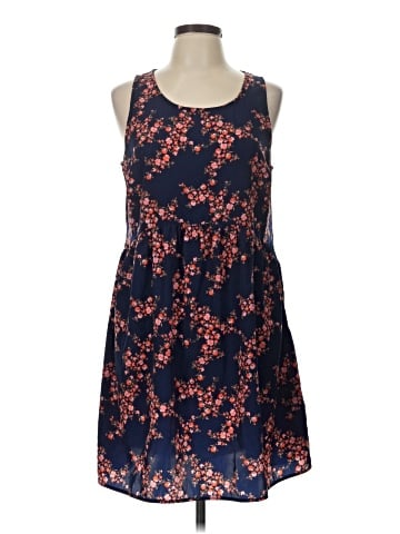 Old Navy Casual Dress (view 1)