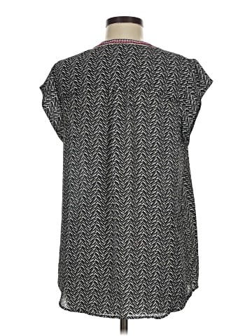 Daniel Rainn Short Sleeve Silk Top (view 2)