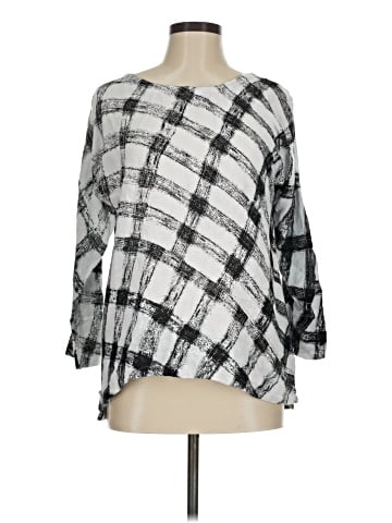 Nic + Zoe 3/4 Sleeve Blouse (view 1)