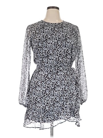 Abercrombie & Fitch Cocktail Dress (view 1)