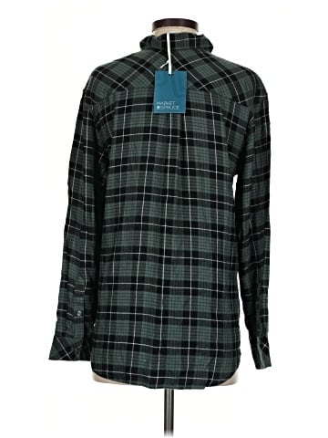 Market and Spruce Long Sleeve Button-Down Shirt (view 2)