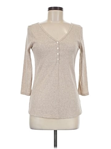 Old Navy 3/4 Sleeve T-Shirt (view 1)