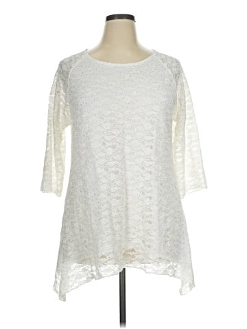 Brittany Black 3/4 Sleeve Top (view 1)