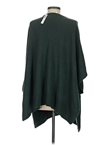Soma Poncho (view 2)
