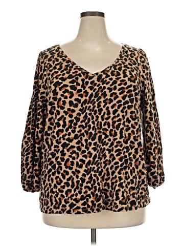 Lane Bryant 3/4 Sleeve T-Shirt (view 1)