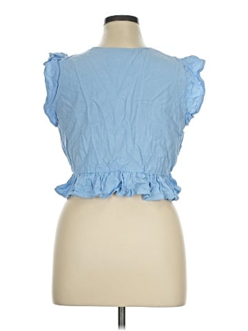 Fancyinn Sleeveless Blouse (view 2)