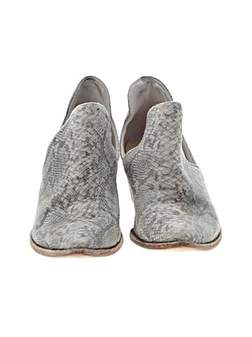 Chinese Laundry Ankle Boots (view 2)