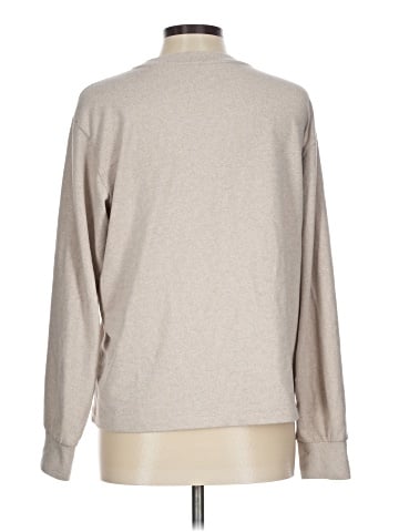 Uniqlo Long Sleeve T-Shirt (view 2)
