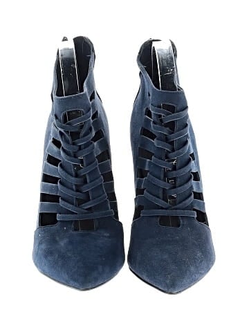 Ivanka Trump Heels (view 2)