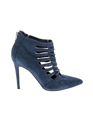 Ivanka Trump Heels (view 1)