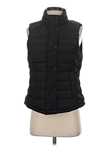 Gap Outlet Vest (view 1)