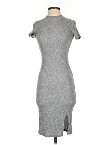 Liz & Sara Casual Dress (view 1)