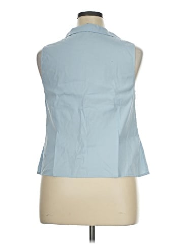ModCloth Sleeveless Button-Down Shirt (view 2)