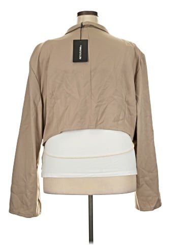 PrettyLittleThing Jacket (view 2)
