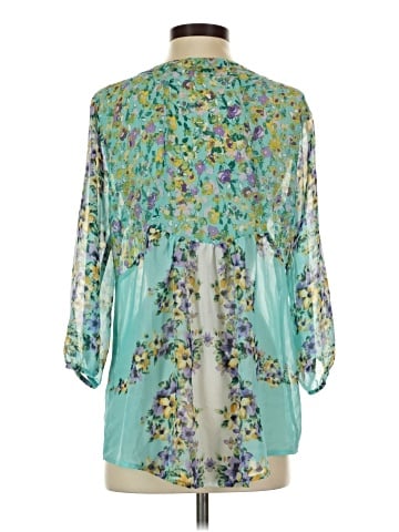 Roz & Ali 3/4 Sleeve Blouse (view 2)