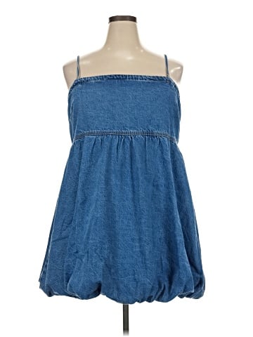 American Eagle Outfitters Casual Dress (view 1)
