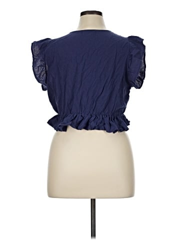 Fancyinn Sleeveless Blouse (view 2)