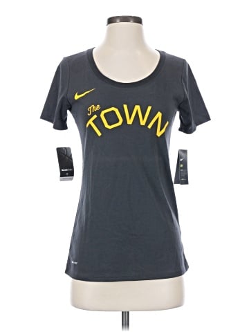 Nike Active T-Shirt (view 1)