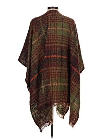 Woolrich Poncho (view 2)