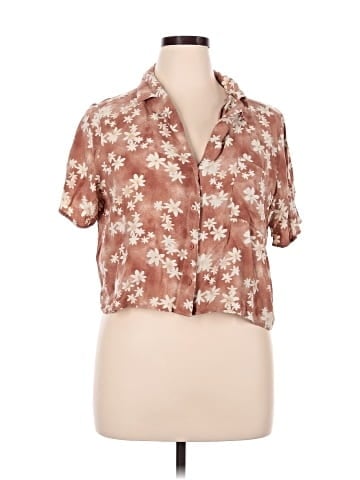 ABound Short Sleeve Blouse (view 1)