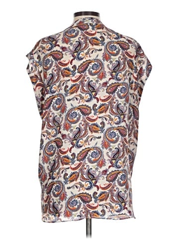 DR2 Sleeveless Blouse (view 2)