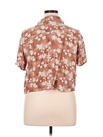 ABound Short Sleeve Blouse (view 2)
