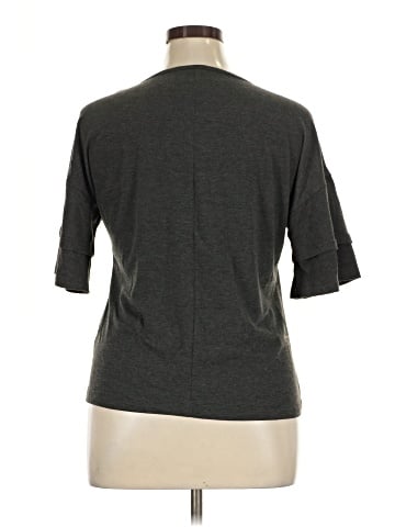 Unbranded 3/4 Sleeve T-Shirt (view 2)